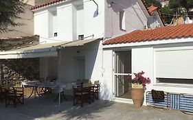 Psili Ammos Beach Front Apartment